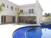 Casa com 6 dormitórios à venda, 1340 m² por R$...