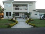Casa com 6 dormitórios à venda, 1.300 m² por R$...