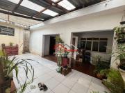 Casa com 6 dormitórios à venda, 200 m² por R$ 740.000,00...