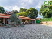 Casa com 6 dormitórios à venda, 205 m² por R$...