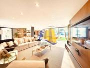 Casa com 6 dormitórios à venda, 327 m² por R$...