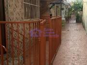 Casa com 6 dormitórios à venda, 335 m² por R$ 1.350.000...