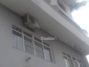 Casa com 6 dormitórios à venda, 360 m² por R$...