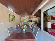 Casa com 6 dormitórios à venda, 385 m² por R$...