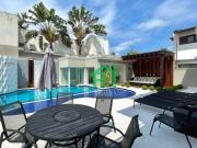 Casa com 6 dormitórios à venda, 400 m² por R$...