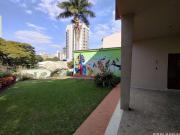 Casa com 6 dormitórios à venda, 412 m² por R$...