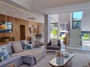Casa com 6 dormitórios à venda, 435 m² por R$...