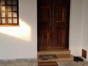Casa com 6 dormitórios à venda, 482 m² por R$...