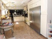 Casa com 6 dormitórios à venda, 500 m² por R$...