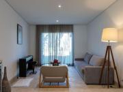 Casa com 6 dormitórios à venda, 500 m² por R$...