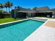 Casa com 6 dormitórios à venda, 600 m² por R$...