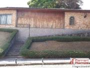 Casa com 6 dormitórios à venda, 600 m² por R$...