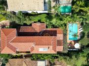 Casa com 6 dormitórios à venda, 680 m² Jardim Madalena...