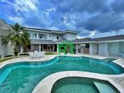 Casa com 6 dormitórios à venda, 680 m² por R$...