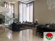 Casa com 6 dormitórios à venda, 700 m² por R$...