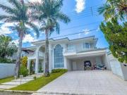 Casa com 6 dormitórios à venda, 731 m² por R$...