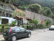 Casa com 6 dormitórios à venda, 761 m² por R$...