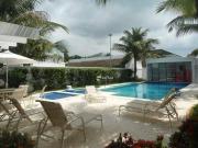 Casa com 6 dormitórios à venda, 800 m² por R$...