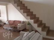 Casa com 6 dormitórios em Barueri