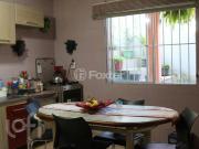 Casa com 6 dormitórios em Porto Alegre