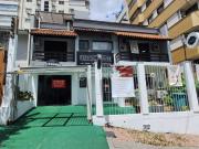 Casa com 6 dormitórios em Porto Alegre