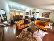 Casa com 6 quartos 3 suítes à venda, 619 m² Chácara das...