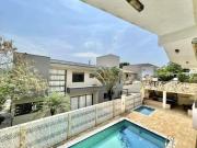 Casa com 6 quartos à venda, 1 m² por R$ 3.750.000 Granja...