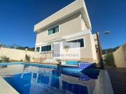 Casa com 6 quartos à venda, 397 m² por R$ 1.700.000...