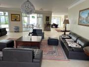 Casa com 6 quartos à venda em Jardim Acapulco SP