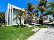 Casa com 6 quartos à venda em Riviera SP