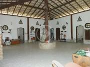 Casa com 6 Quartos e 2 banheiros à Venda, 350 m² por R$...
