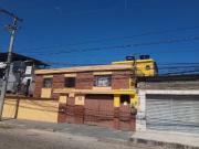 Casa com 6 Quartos e 4 banheiros à Venda, 300 m² por R$...
