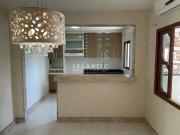 Casa com 6 Quartos e 5 banheiros à Venda, 260 m² por R$...