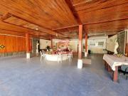 Casa com 6 Quartos e 6 Vagas de Garagem na Taquara