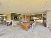 Casa com 6 quartos para alugar, 600 mÂ² por R$...