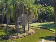 Casa com 6 quartos à venda ou para locação em Colinas Do...