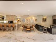 Casa com 773m² Privativos 5 Suítes 10 Vagas de garagem à...