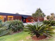 Casa com 7 dormitórios, 700 m² venda por R$...