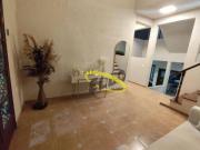 Casa com 7 dormitórios à venda, 409 m² por R$...