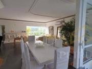 Casa com 7 dormitórios à venda, 586 m² por R$...