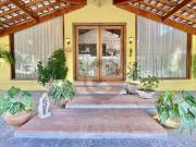 Casa com 7 Dormitórios, sendo 5 Suítes à venda, 920 m²...