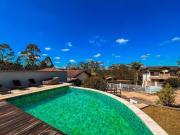 Casa com 7 dormitórios, sendo 7 suítes para venda Granja...