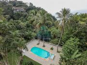 Casa com 7 dorms, Ponta das Toninhas, Ubatuba R$ 4.1 mi,...