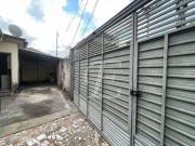 Casa com 8 dormitórios à venda, 350 m² por R$ 900.000,00...