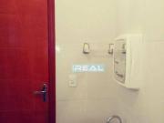 Casa com 8 dormitórios à venda, 405 m² por R$...
