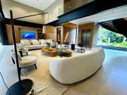 Casa com 8 dormitórios à venda, 680 m² por R$...