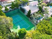 Casa com 8 dormitórios à venda, no Condomínio Flamboyant...