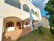 Casa com 8 quartos à venda, 600 m² por R$ 2.500.000...