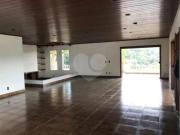 Casa com 8 quartos à venda em Olho D&apos água SP