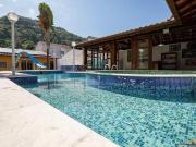 Casa com 8 quartos, Enseada, Ubatuba R$ 3.1 mi, Cod: 2712